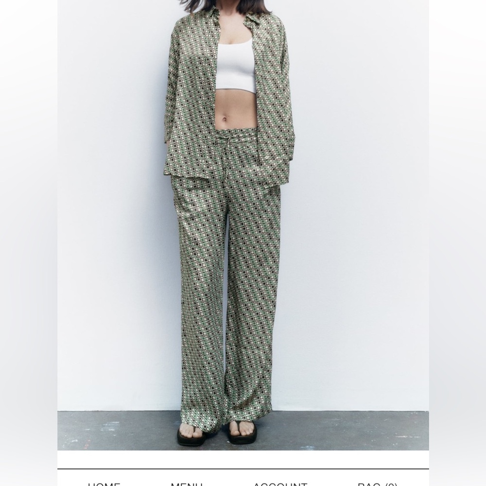 Set from zara top size Xs and pants Xs.